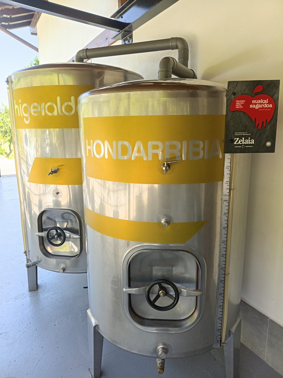 Kupelas de sidra natural en Higeralde Sagarlekua
